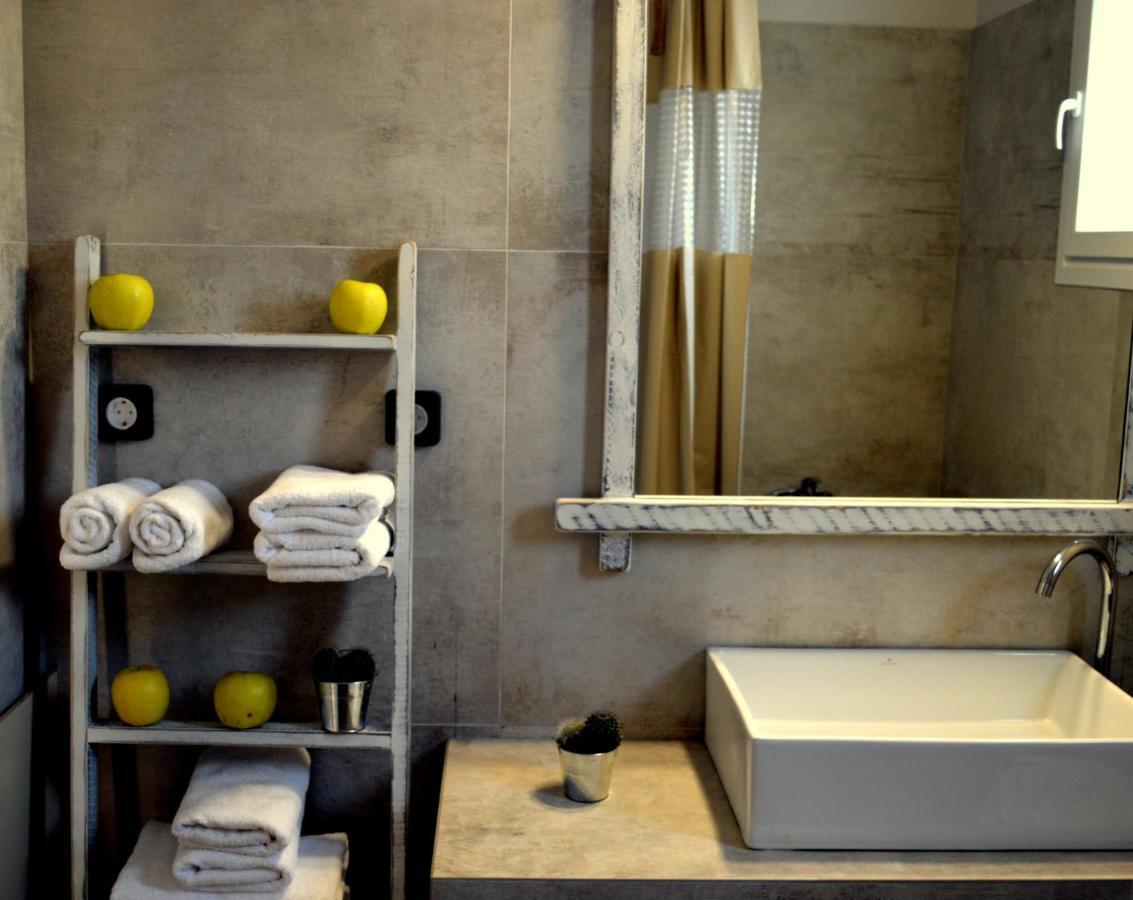 Ammos Luxury Suites Elia  Exteriér fotografie